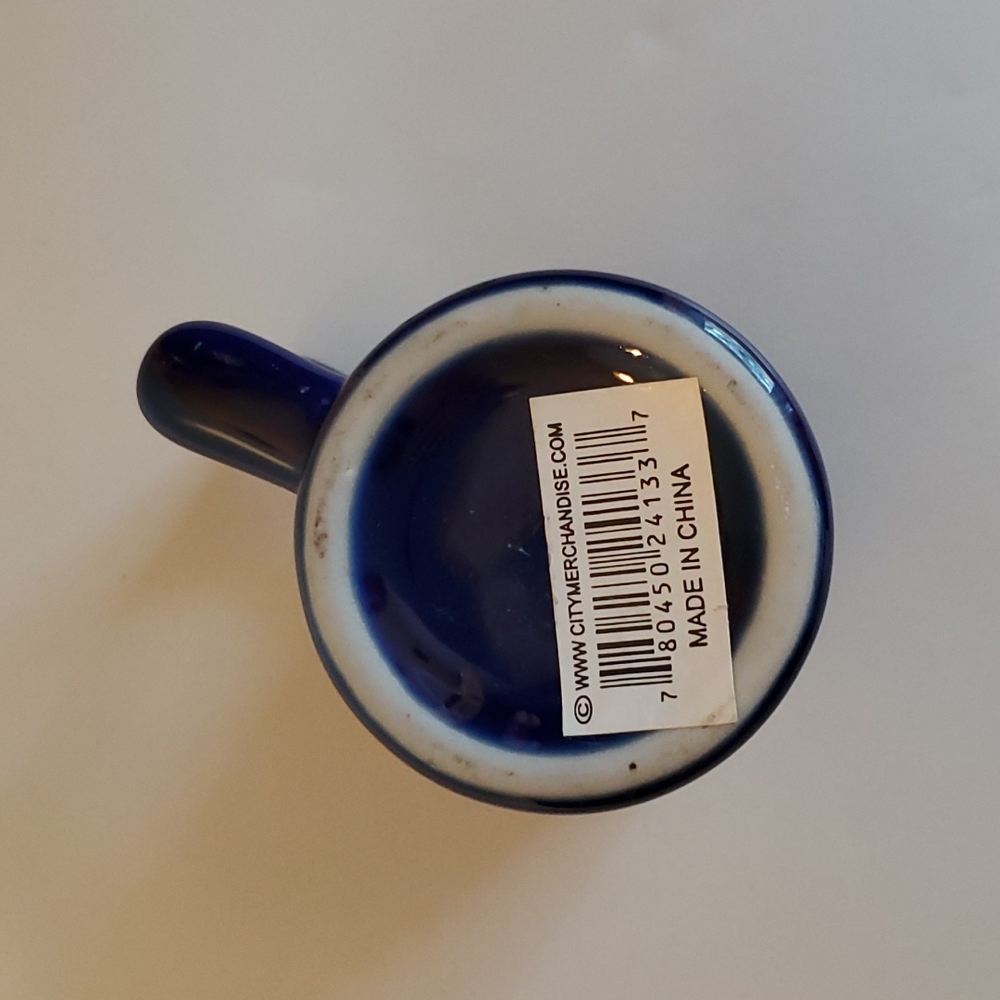 New York City Skyline Shot Glass (NWT) - Picture 6 of 6